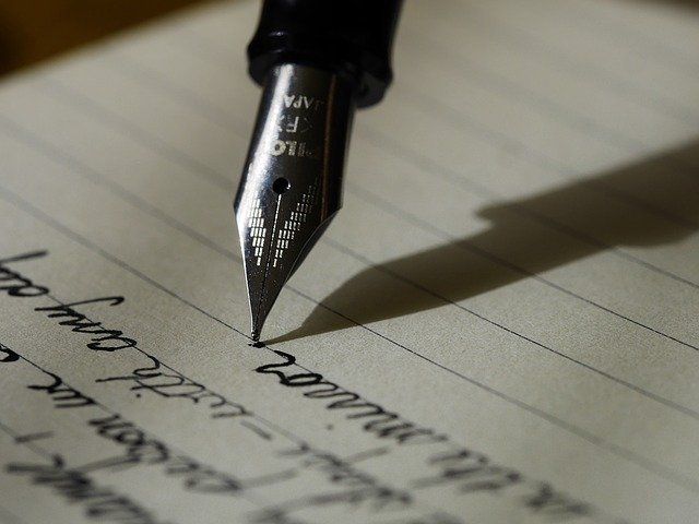 cómo escribir con estilográfica