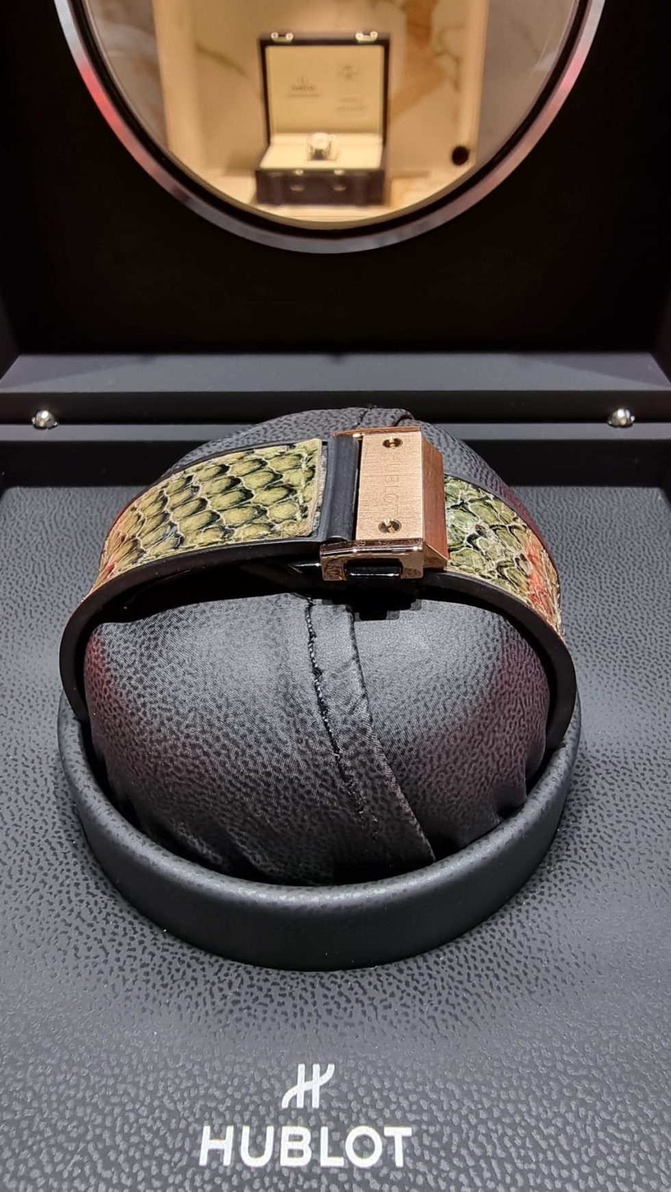 HUBLOT BIG BANG GREEN BOA - Imagen 2