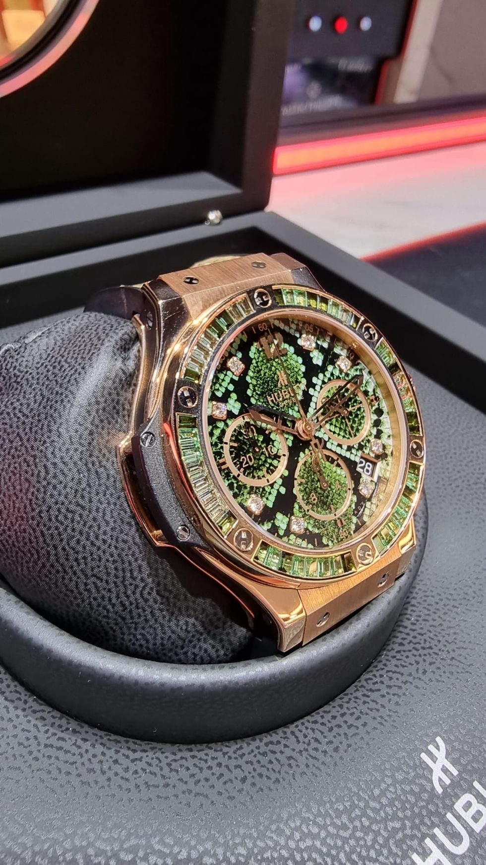 HUBLOT BIG BANG GREEN BOA - Imagen 3