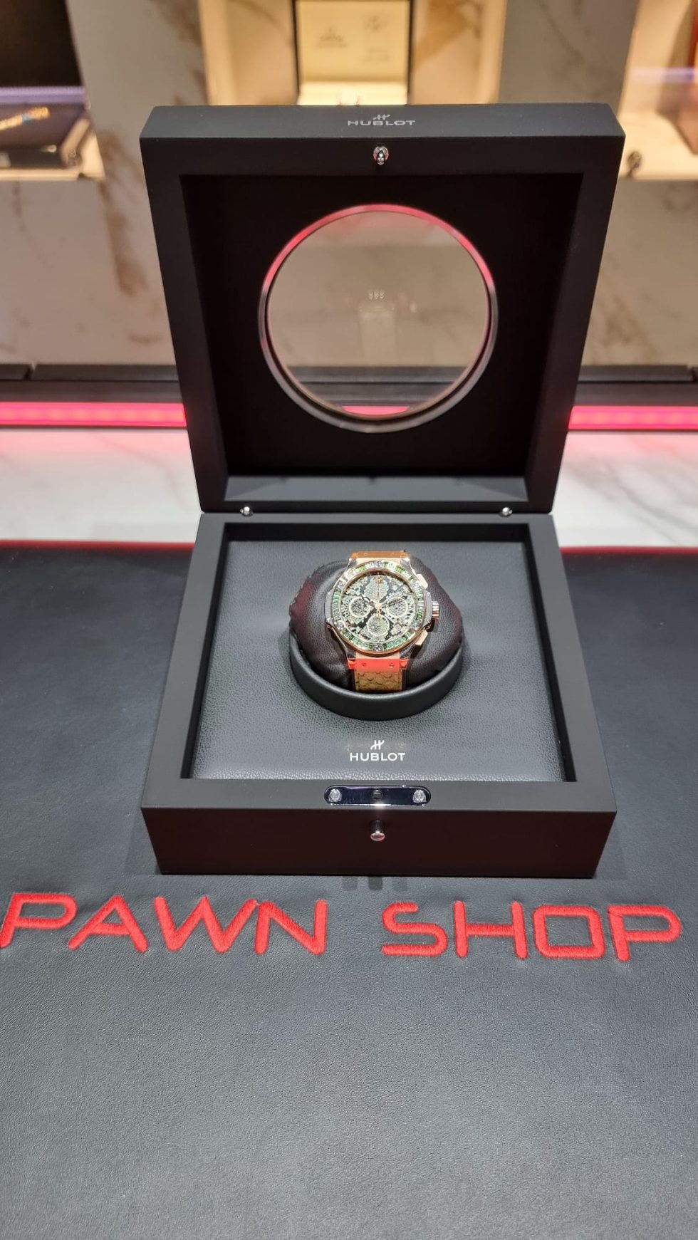 HUBLOT BIG BANG GREEN BOA - Imagen 7