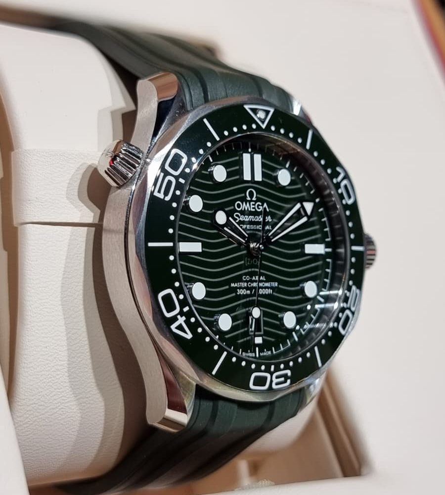 300 DIVER (1)