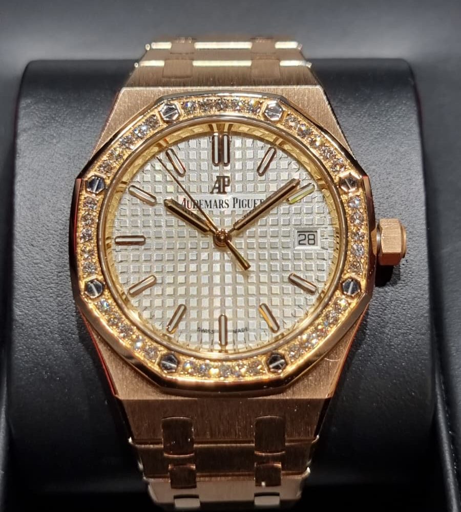 AP Royal Oak Oro Rosa (2)