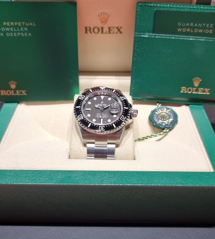 SEA-DWELLER (6)