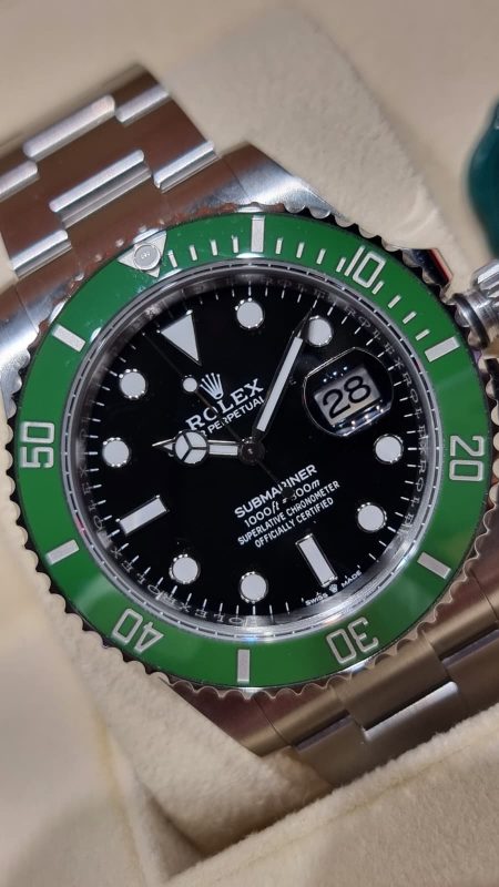 ROLEX - SUBMARINER DATE REF: 126610LV (STARBUCKS)