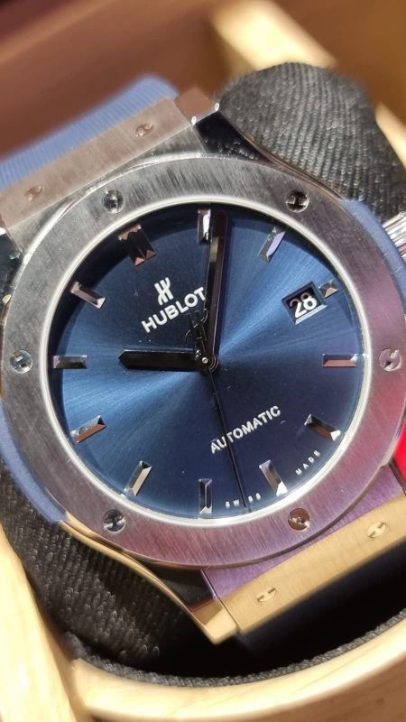 HUBLOT -  CLASSIC FUSION TITANIUM BLUE (Ref. 511.NX)