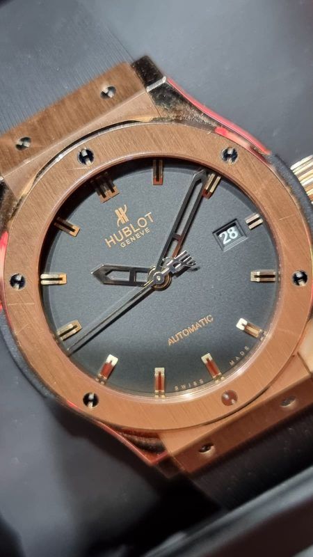 HUBLOT - CLASSIC FUSION GOLD ROSÉ