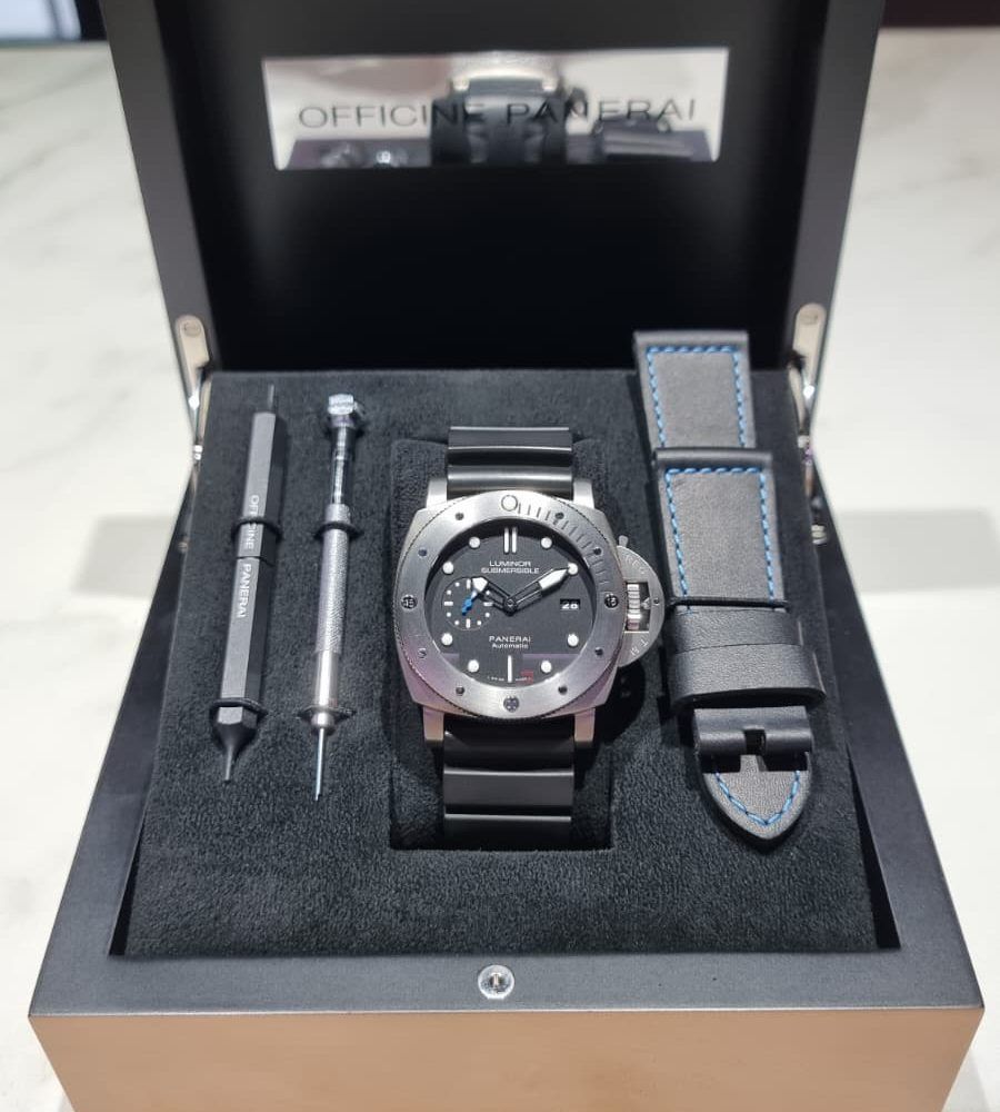 SUBMERSIBLE 1950 3 DAYS TITIANIUM (1)